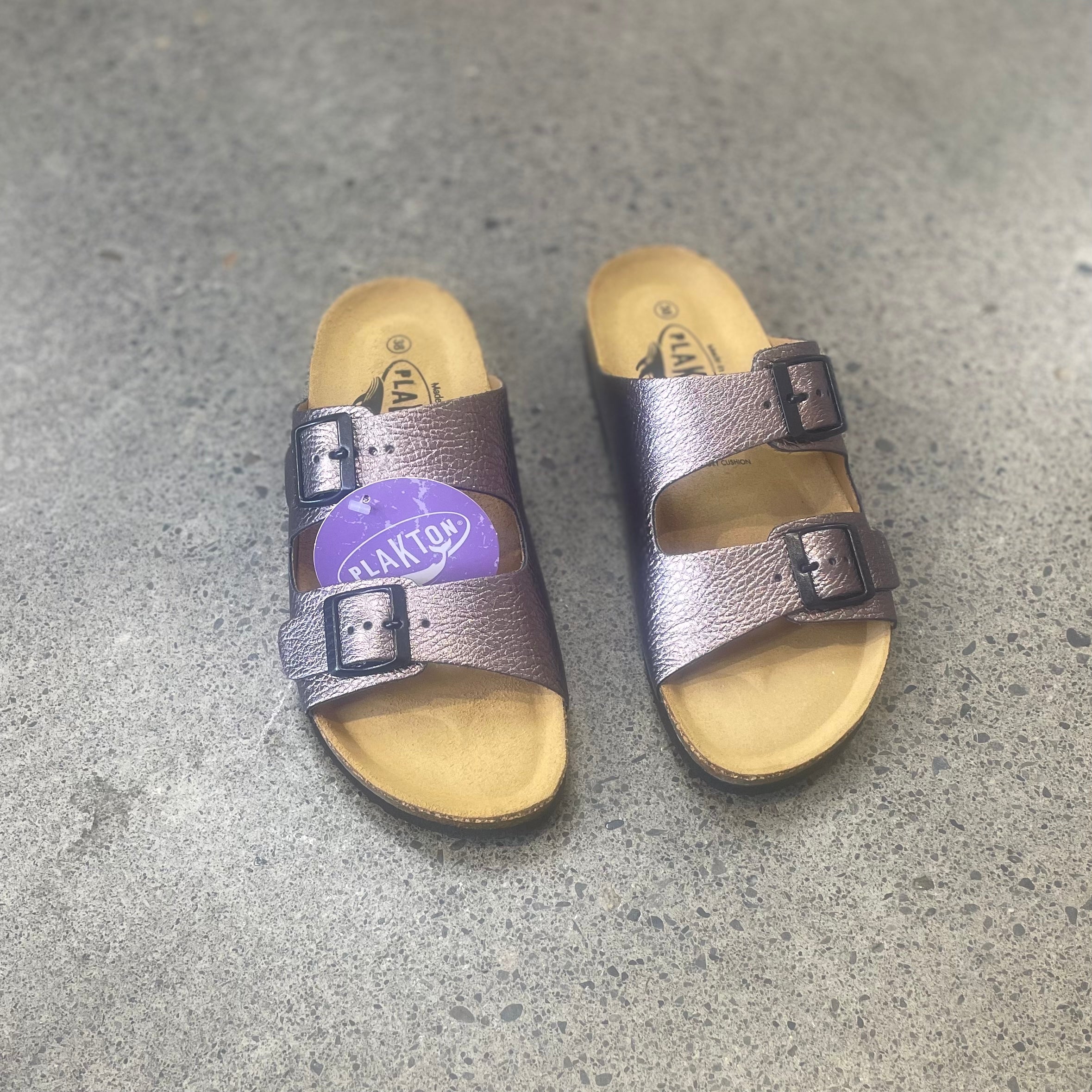 Slides - Grafito // LAST PAIR SIZE 36