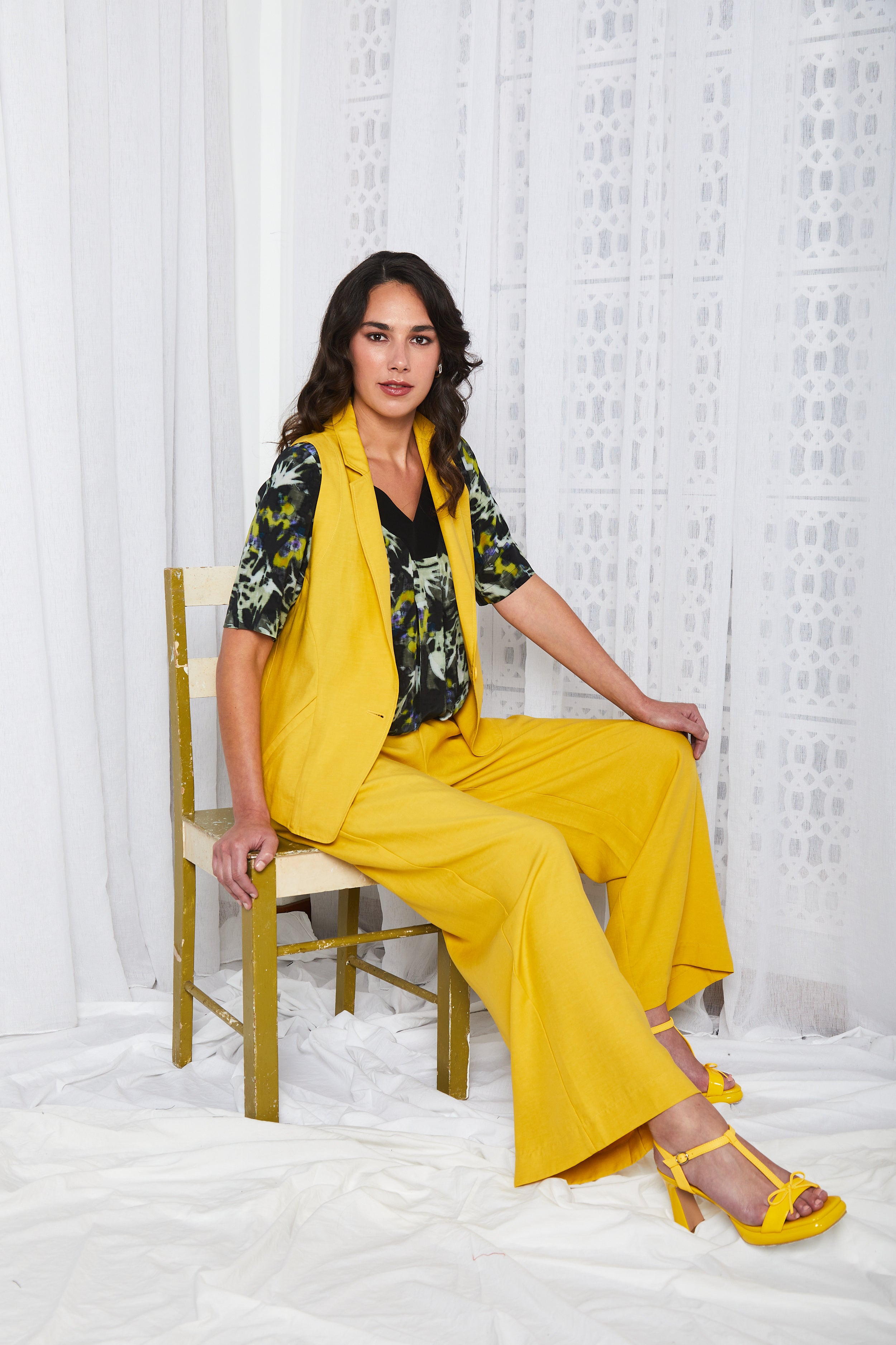 Soprano Boyfriend Vest - Harvest Gold