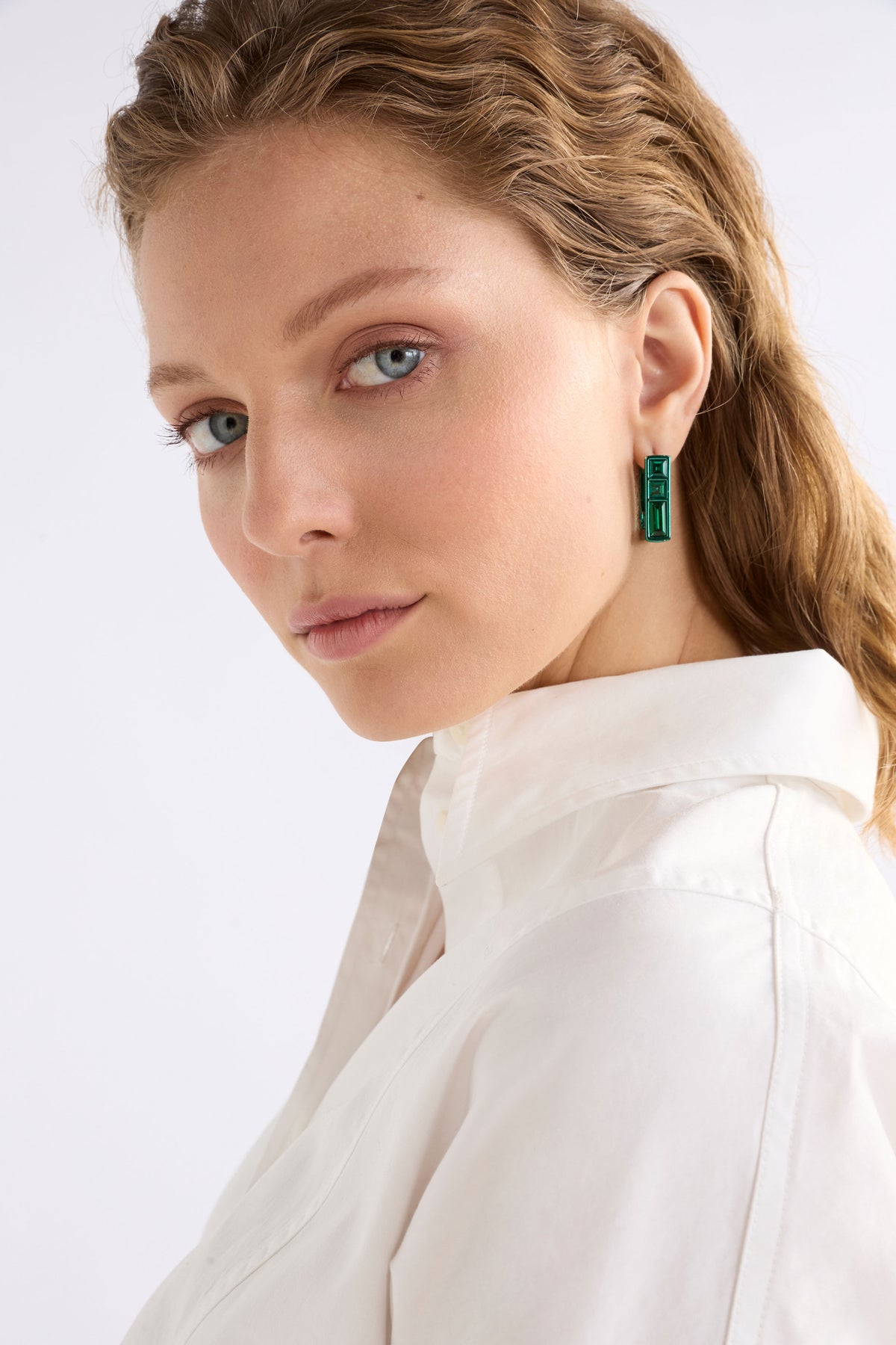 Elk Jilsa Small Hoop Earrings - Forest Green