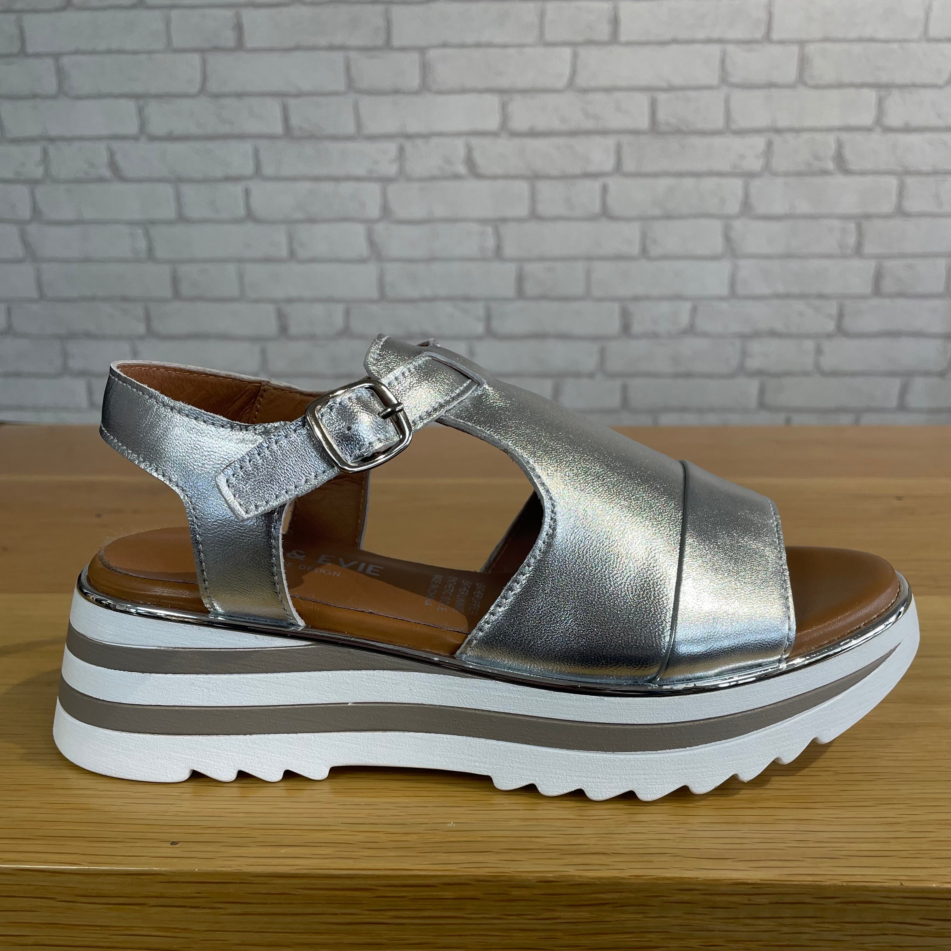 Hallie Flatform - Silver