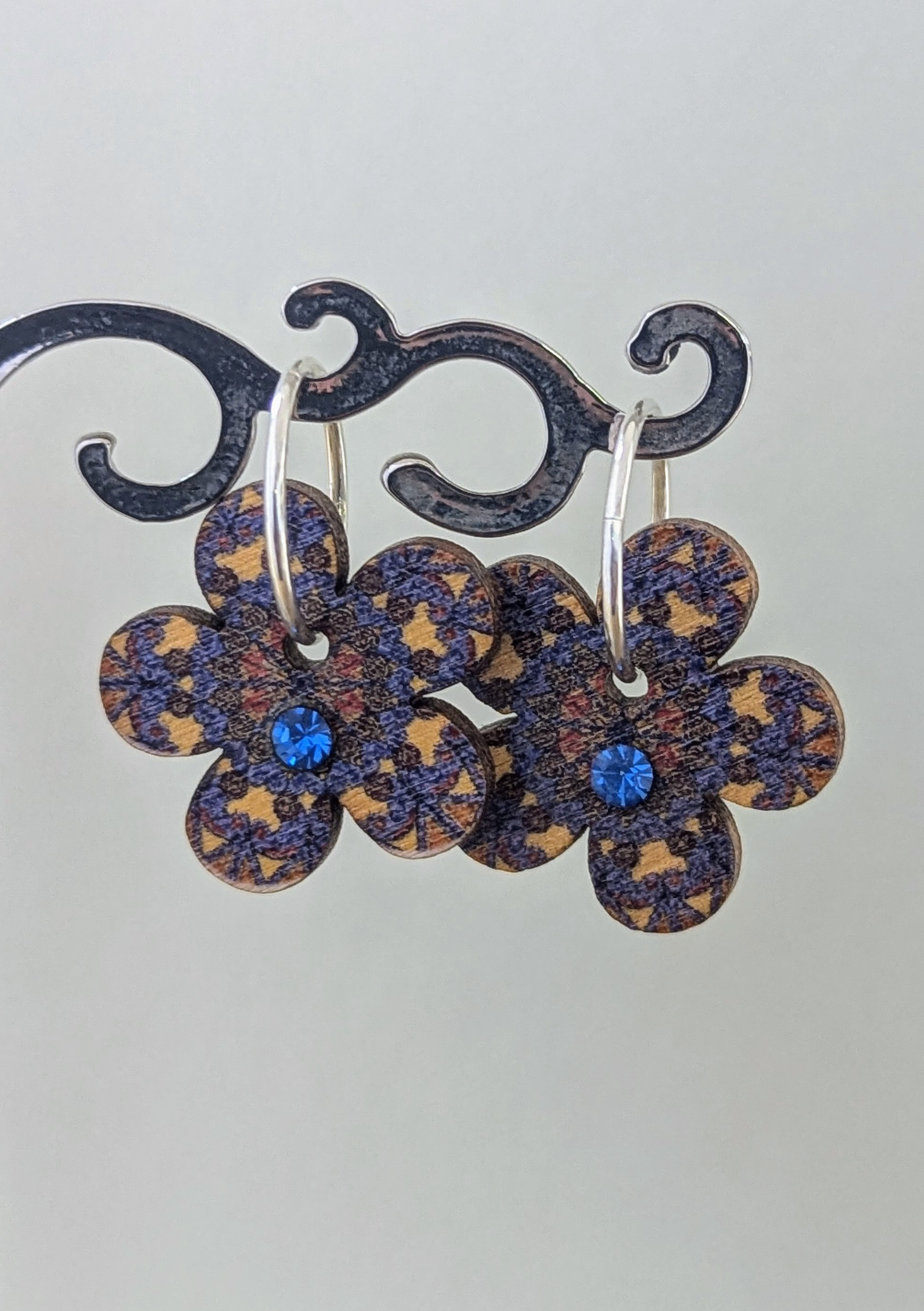 Floral Hoop Earring - Blue / Blue Stone