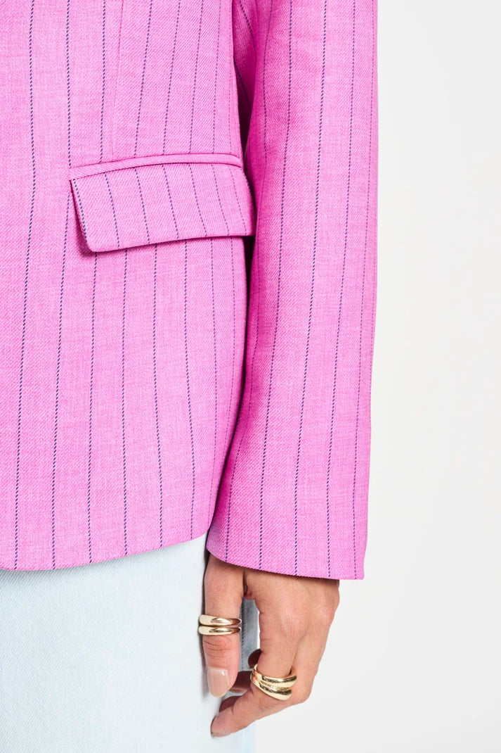 Striped Blazer - Rose Doux SNEAK PREVIEW (WINTER 2026)