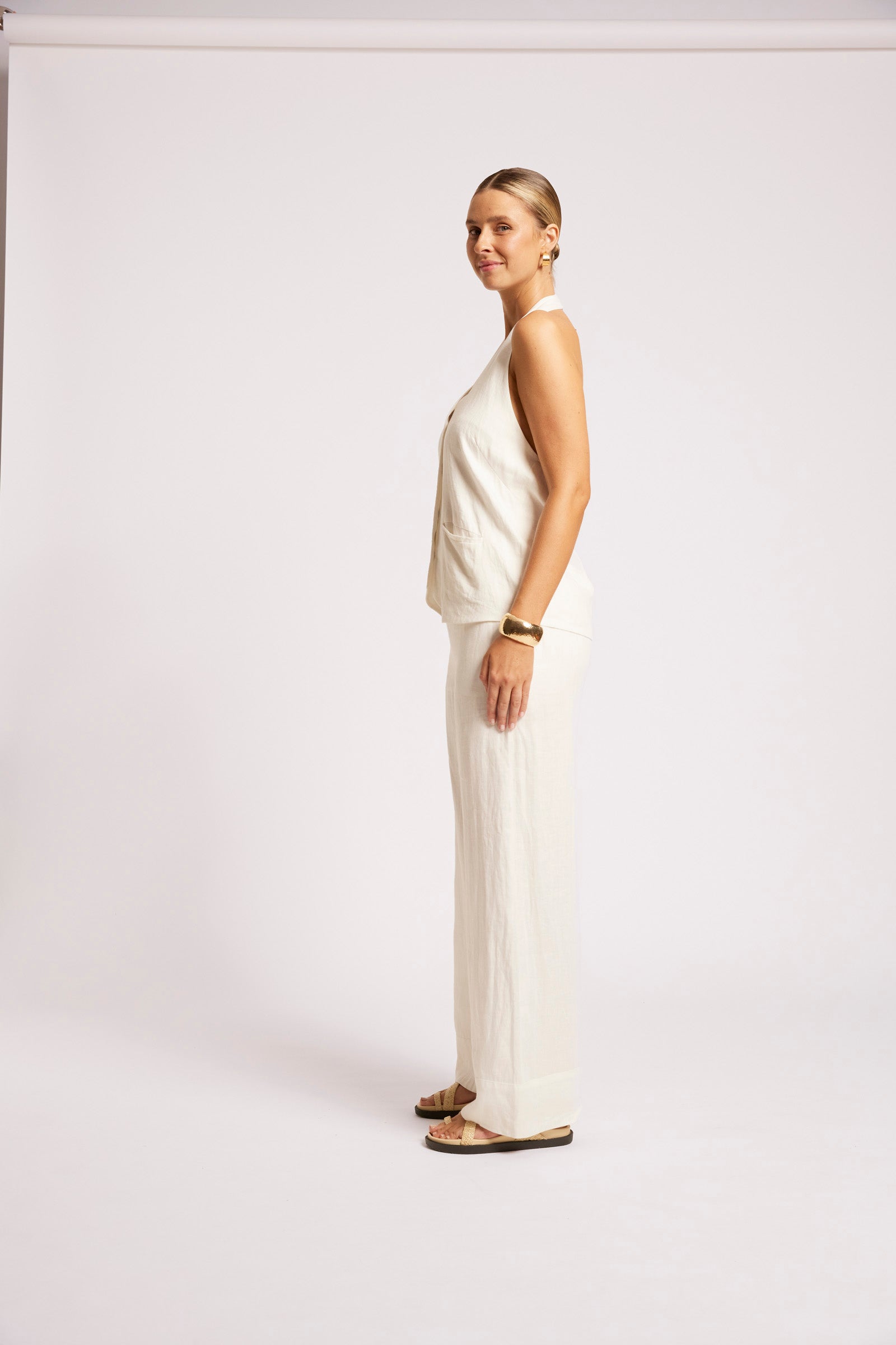 Maris Halter Vest - Tusk COMING SOON