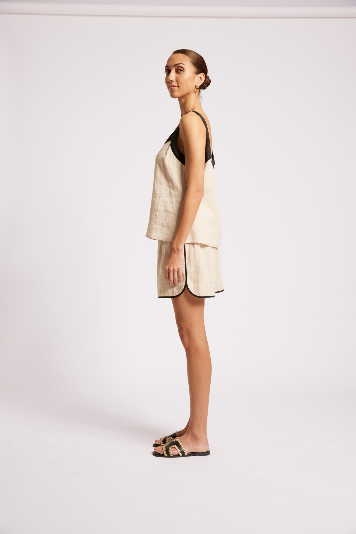 Eb + Ive Maris Splice Tank - Tusk / Black