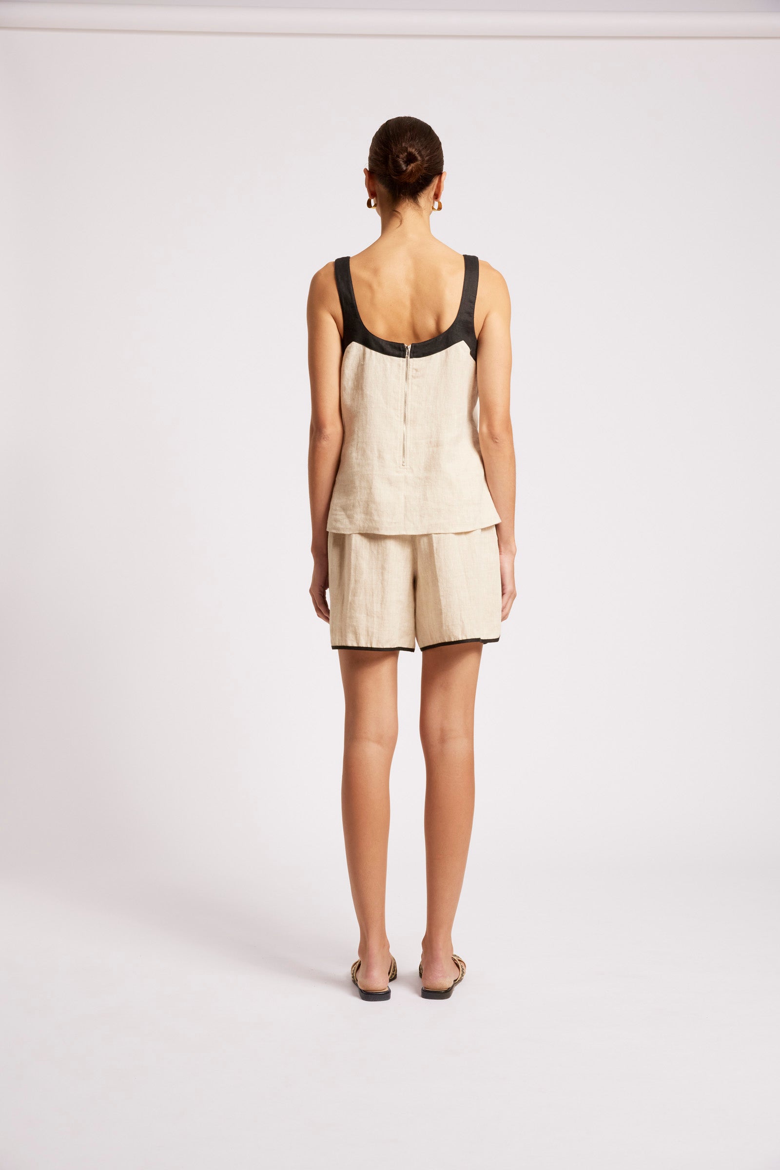 Maris Splice Tank - Tusk / Black COMING SOON