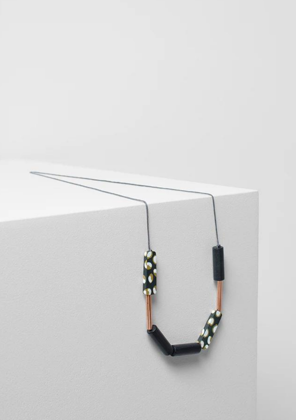 Elk CLEARANCE Painted Poppy Necklace - Charcoal