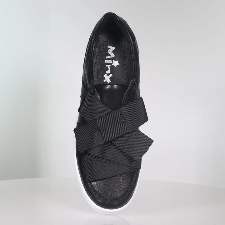 Minx Yoko Sneaker - Black