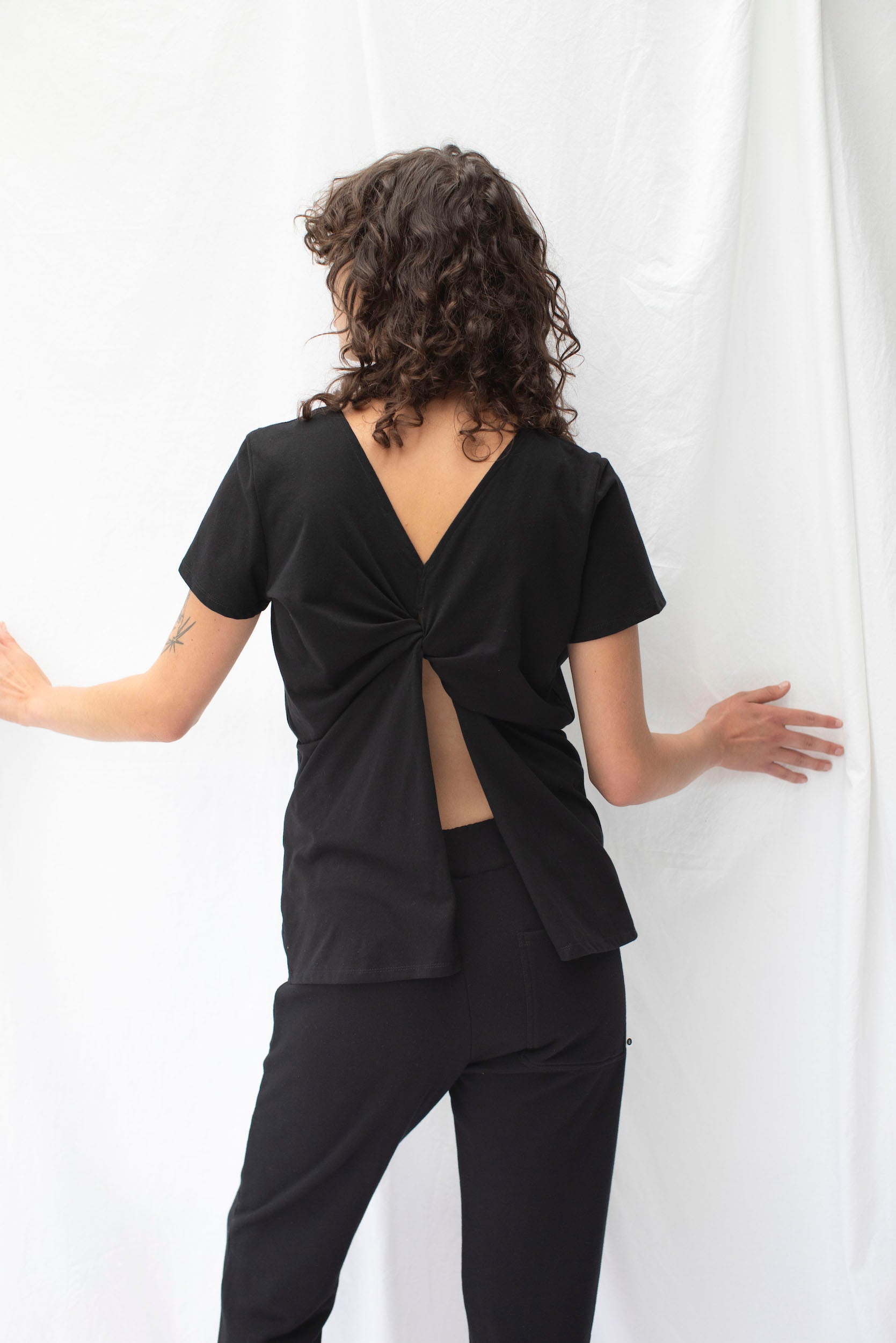 CLEARANCE Knot Tee - Black