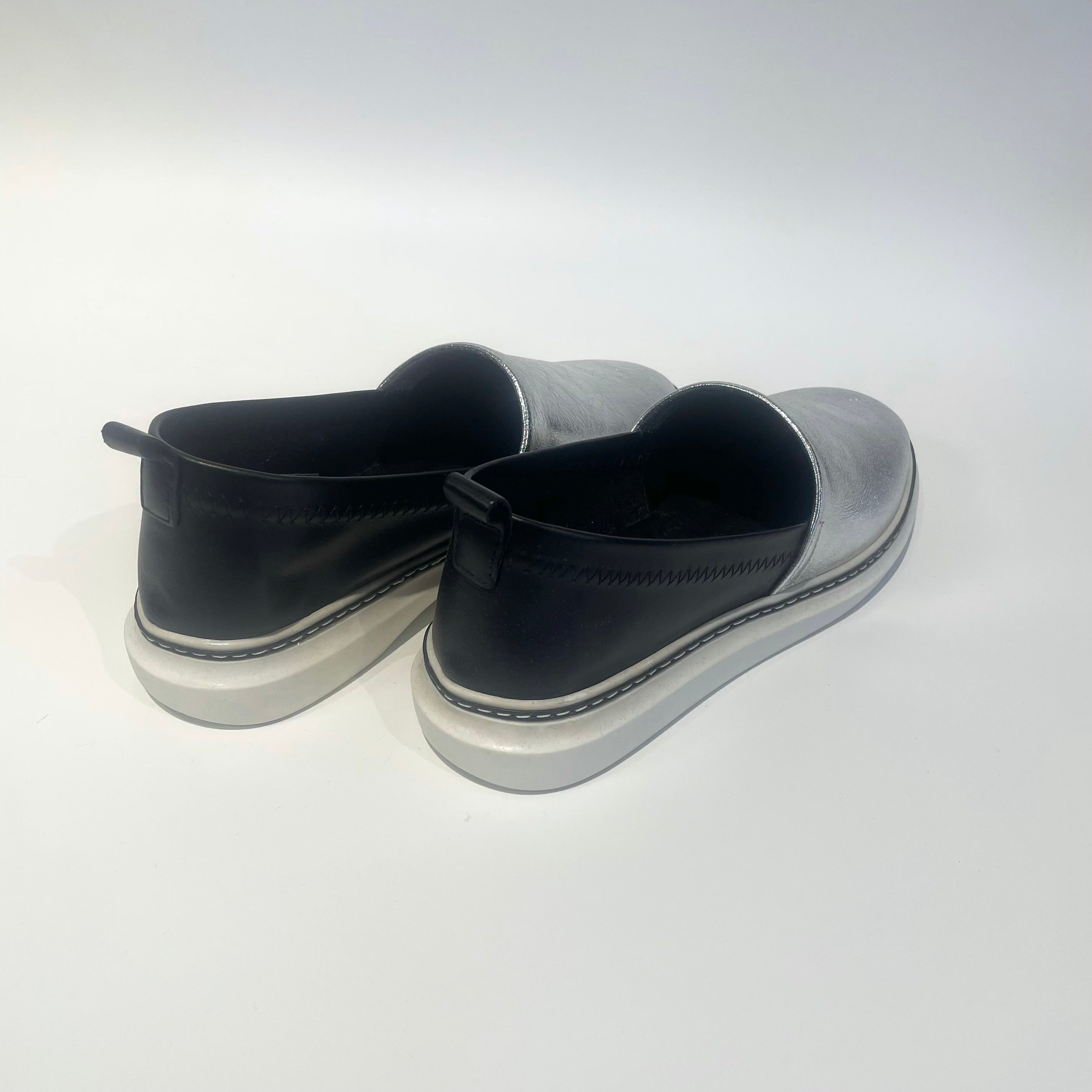 CLEARANCE Alaia Shoes - Silver / Black