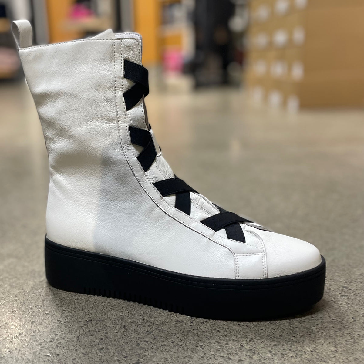 Minx Katerina Boot - Winter White