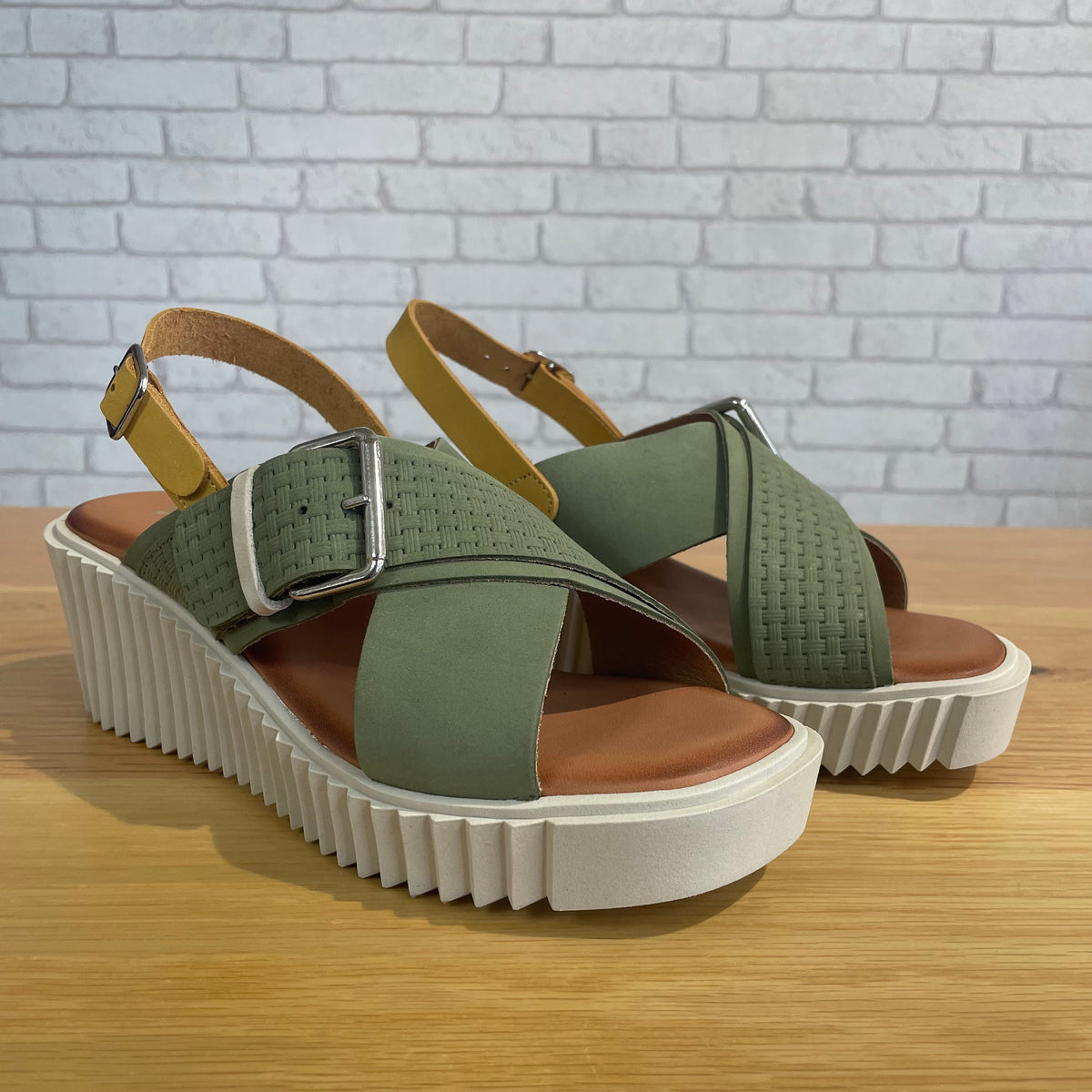 Wikers Trace Sandal - NBK Oliva
