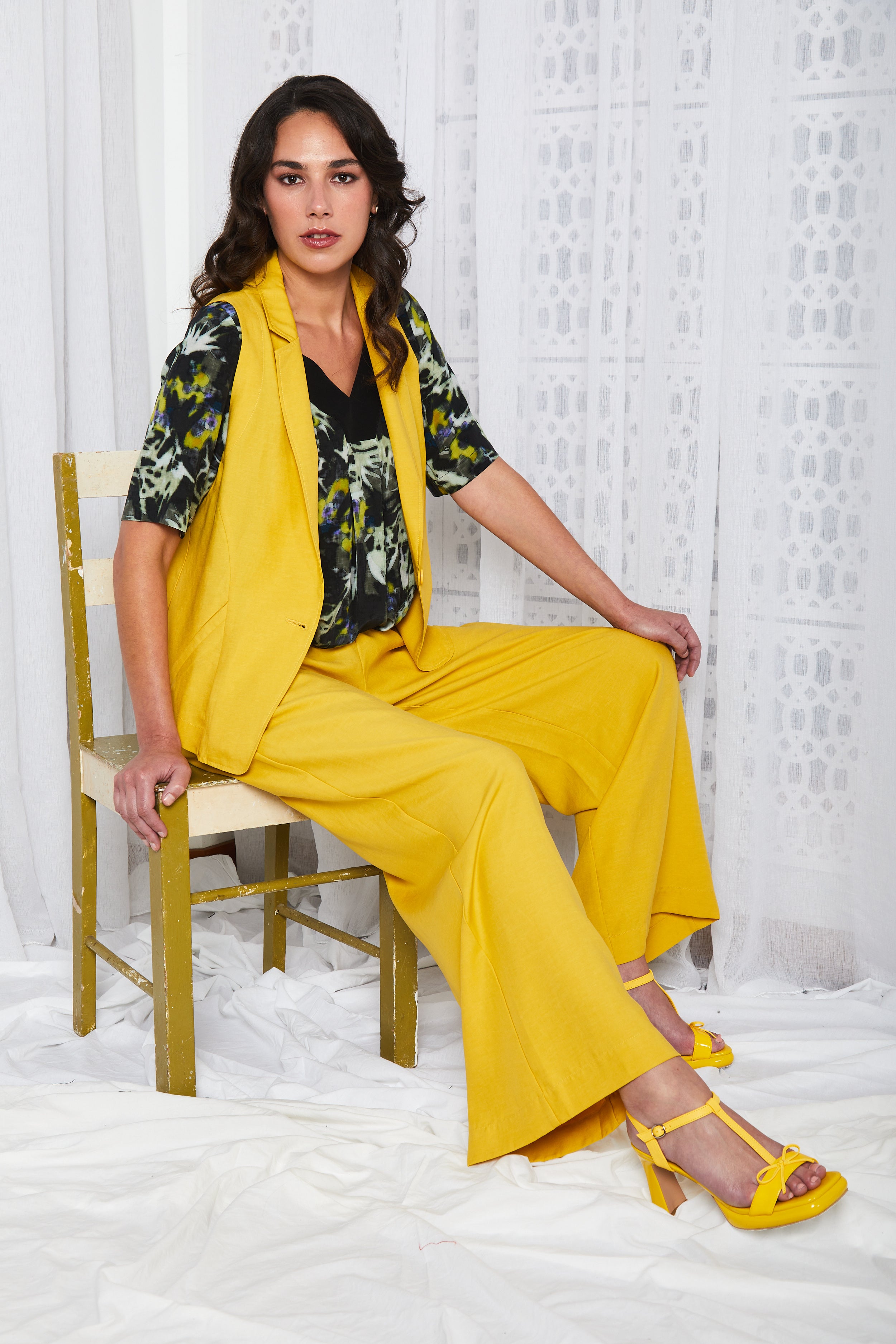 Soprano Boyfriend Vest - Harvest Gold