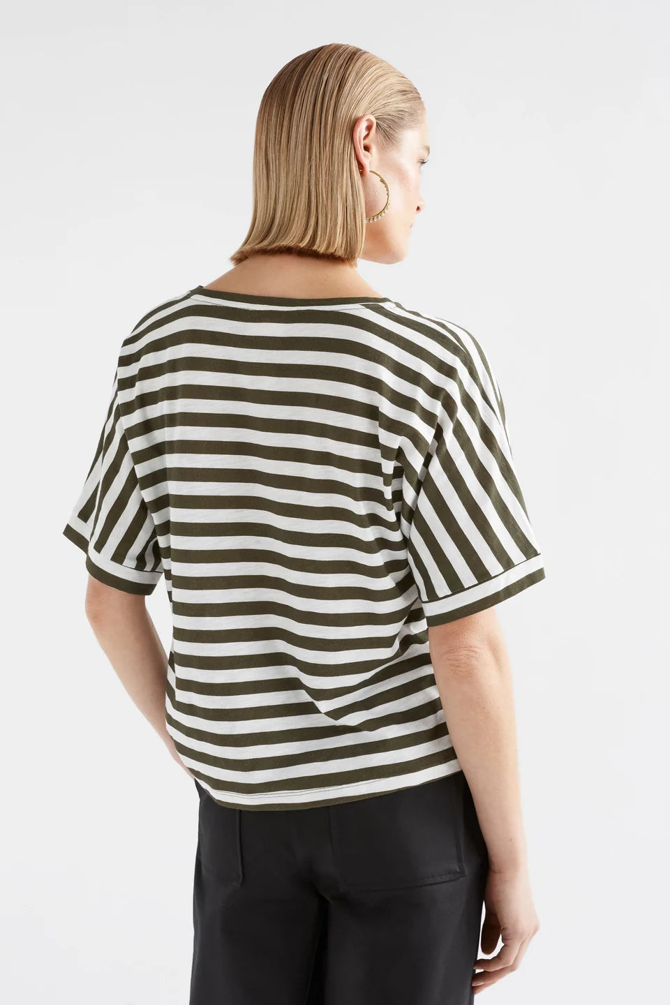 Seter Tee - White / Olive