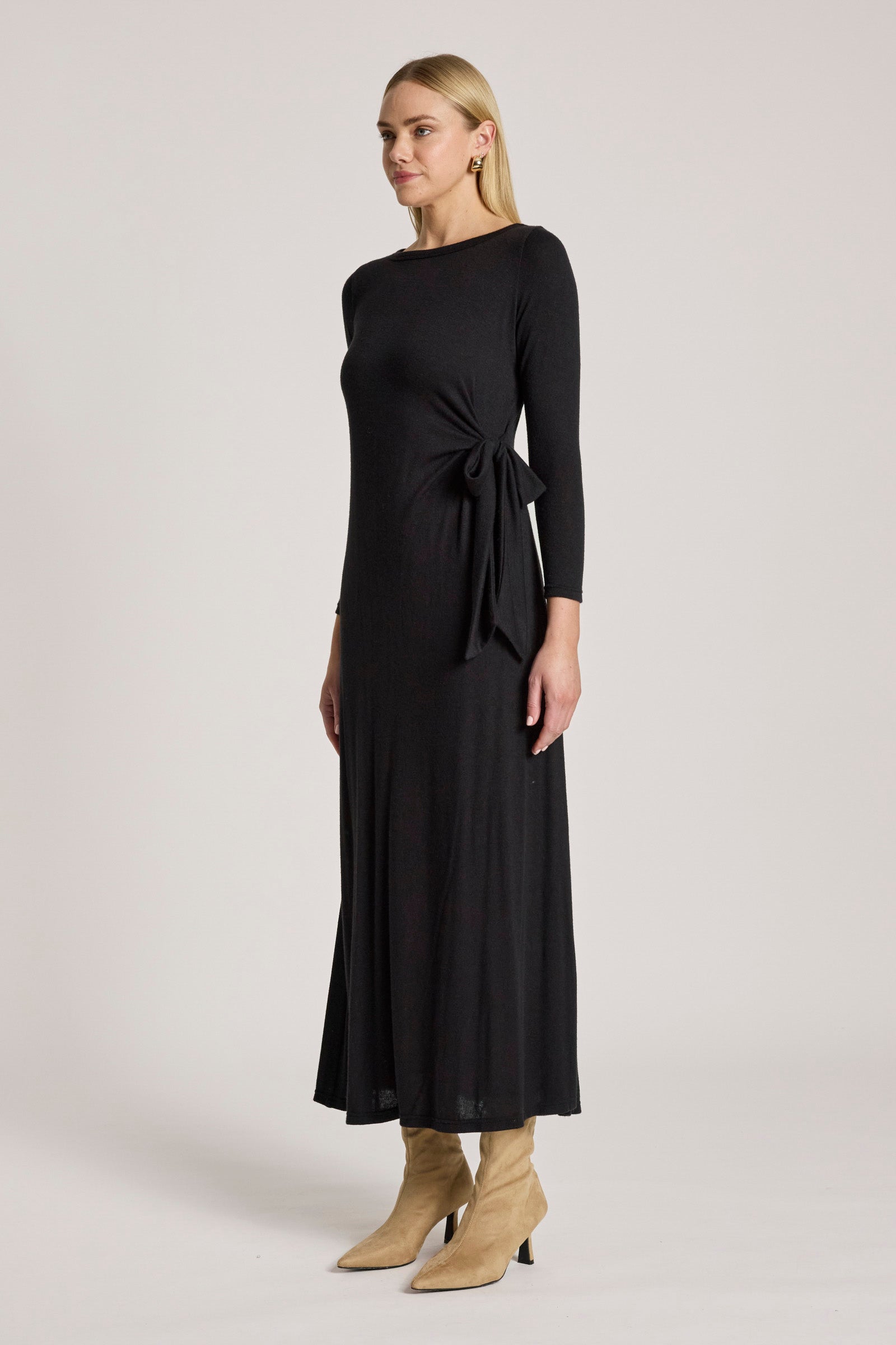 Aria Tie Maxi Dress - Black