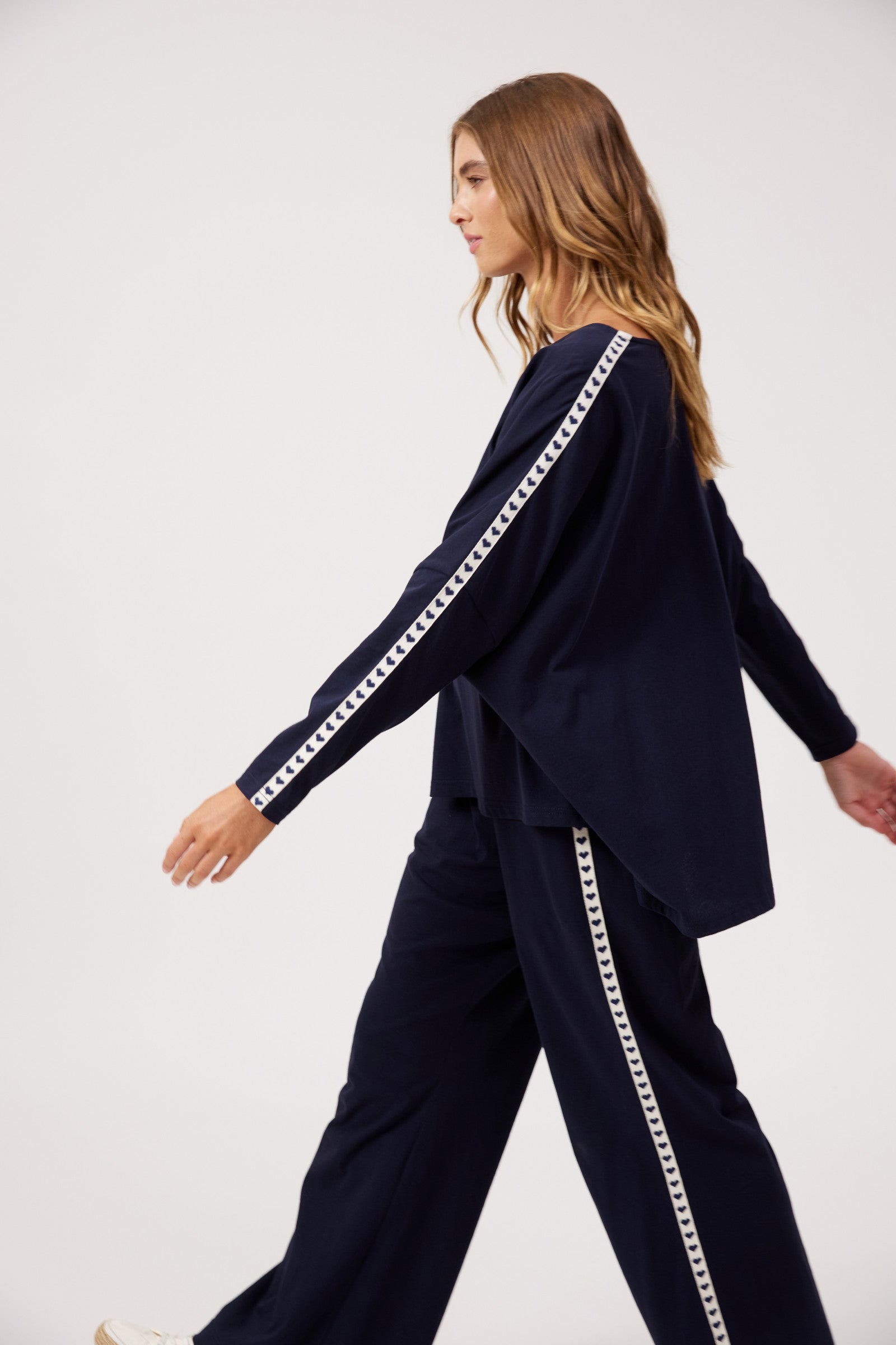 Elba Long Sleeve T Shirt - Navy