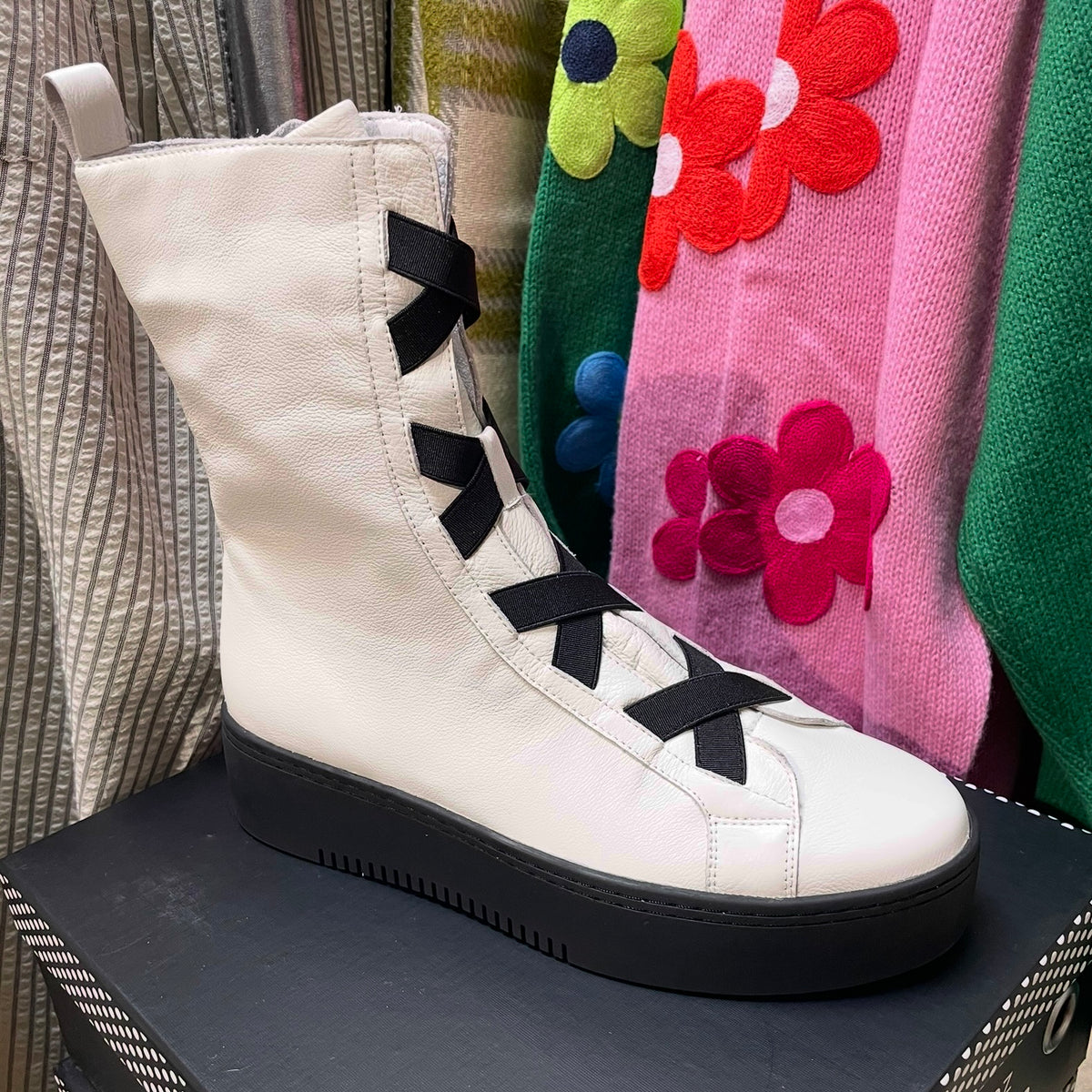 Minx Katerina Boot - Winter White