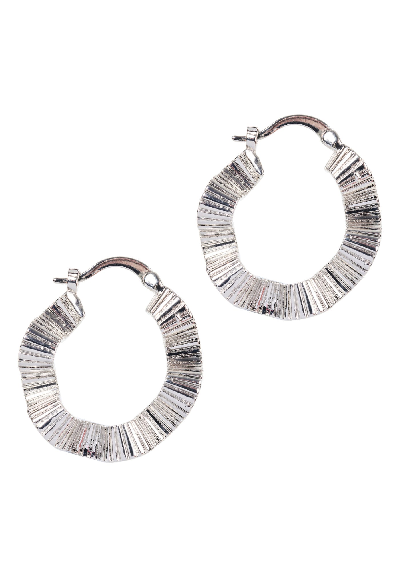Himba Scallop Hoop Earring - Silver