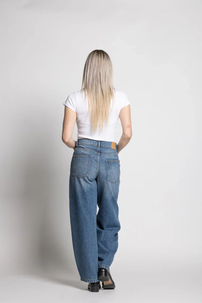 Larrie Baggy Jean - Talea Wash