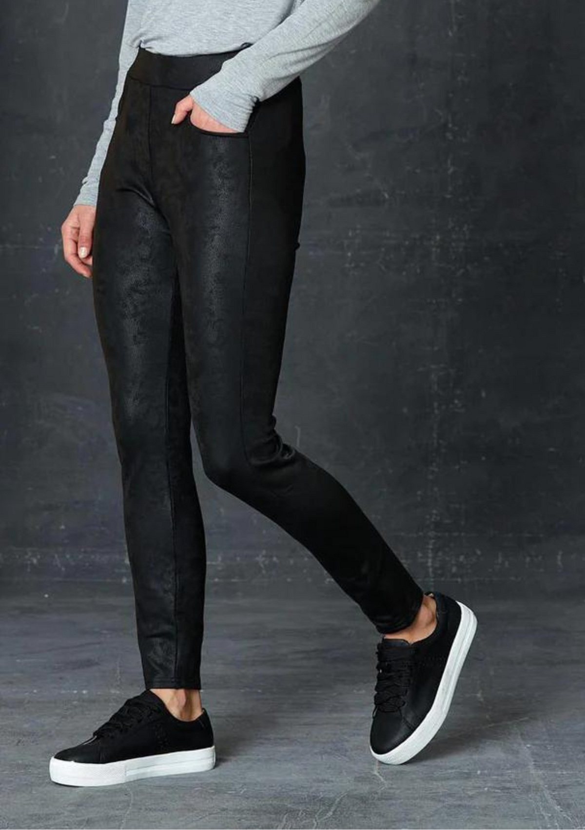 Eb + Ive Lazy Dayz Leggings - Snake