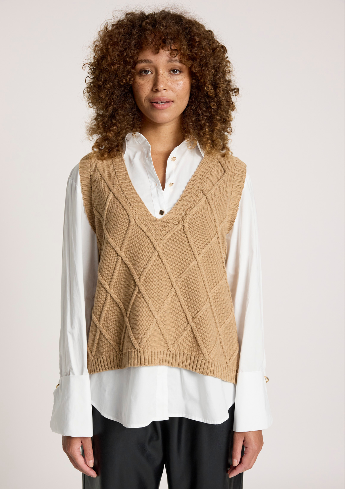 Eb + Ive Liora Knit Vest - Mocha