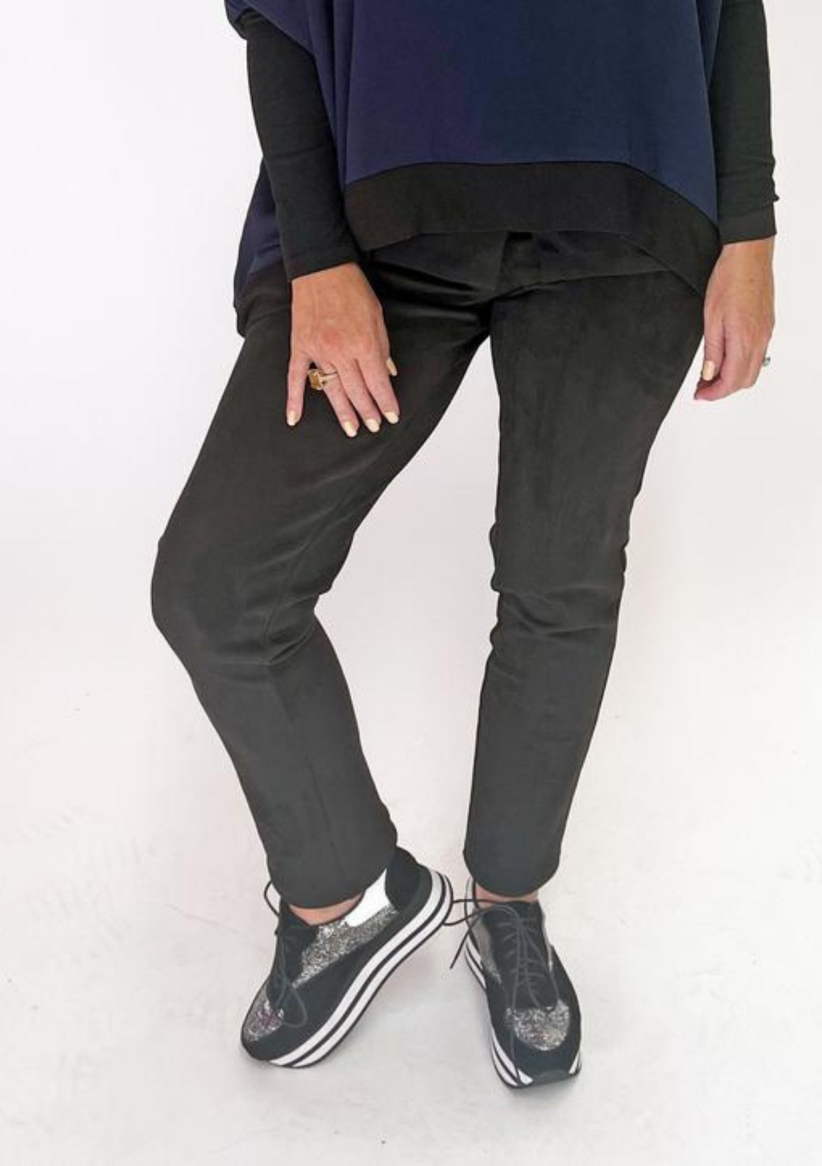 Minx CLEARANCE Micro Stretch Suede Pants - Black