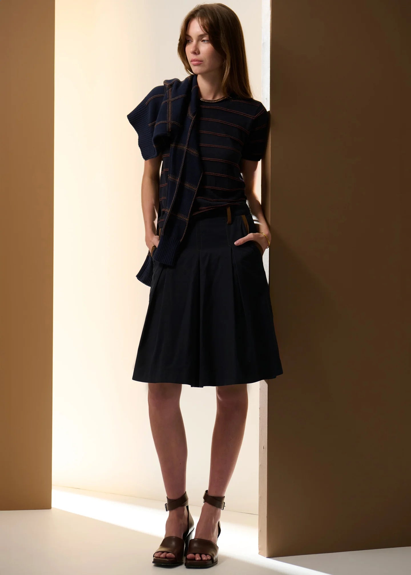 Sable Stripe Tee - Ink / Choc