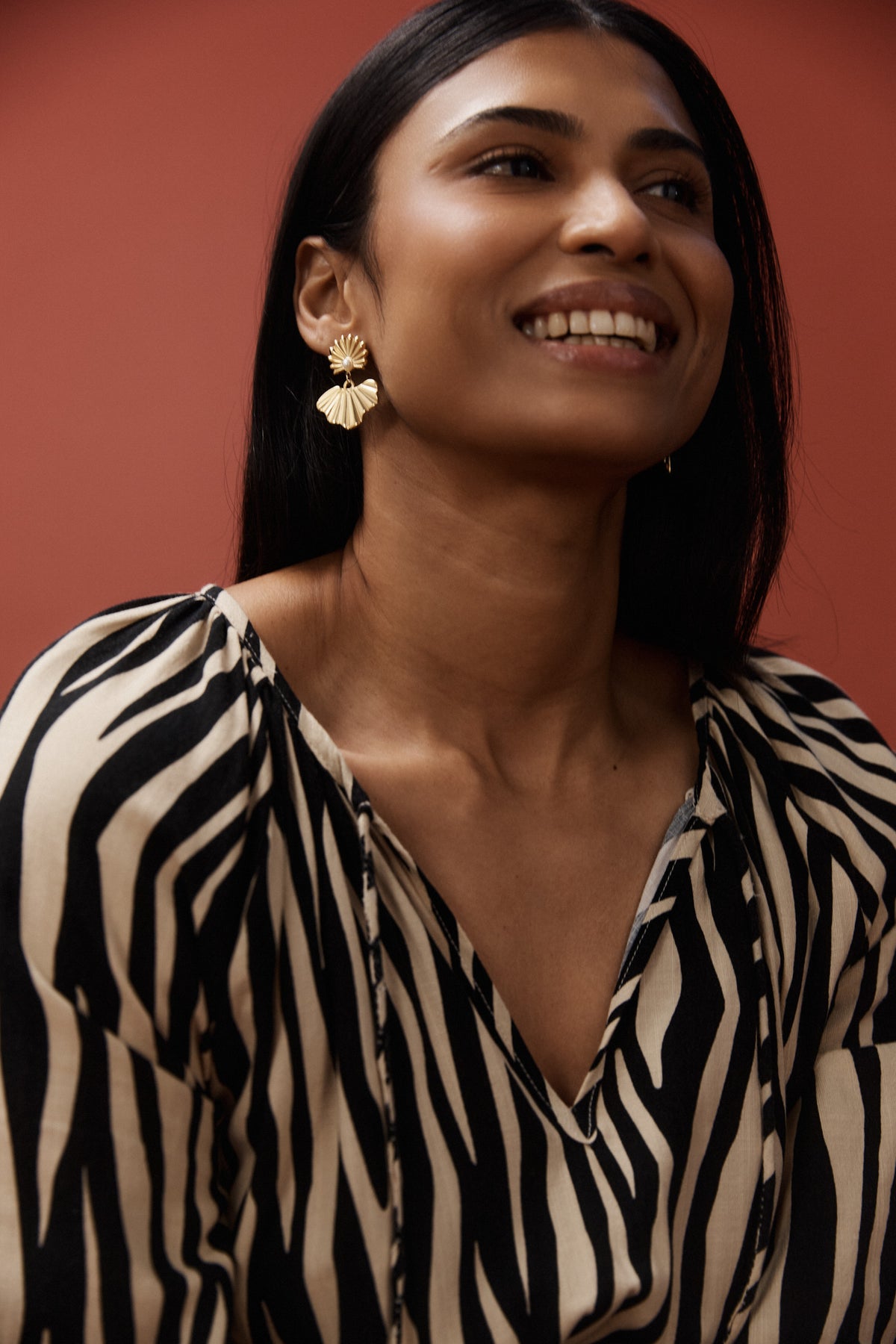 Eb + Ive San Earring - Gold Fan