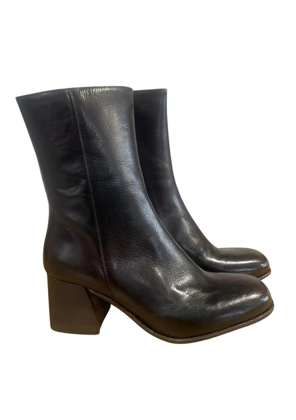 Amy Boots - Macai Ebony