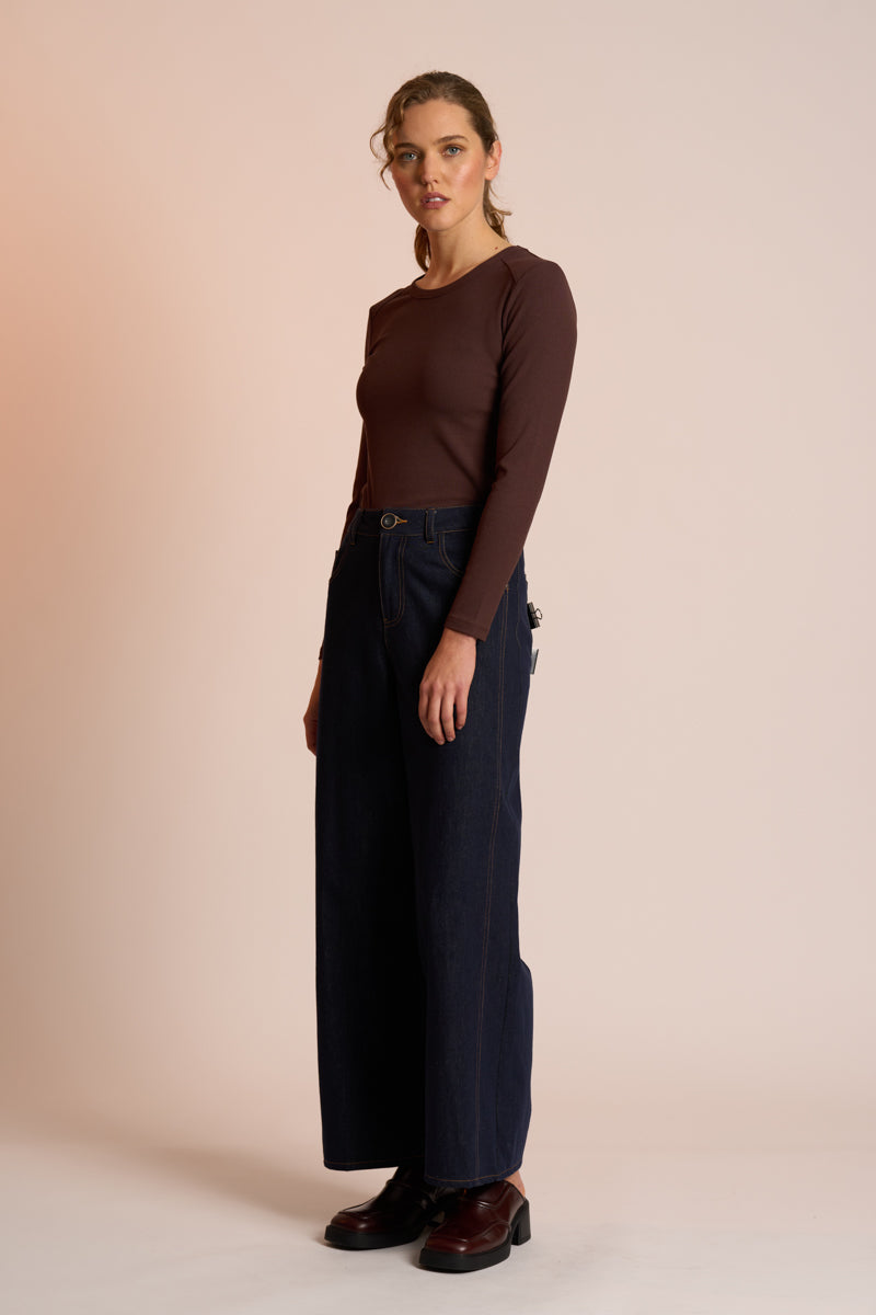 Neris Arc Top - Java