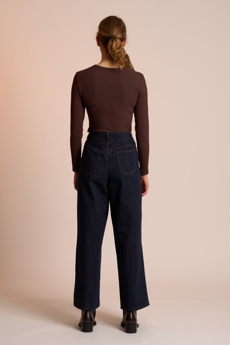 Neris Arc Top - Java