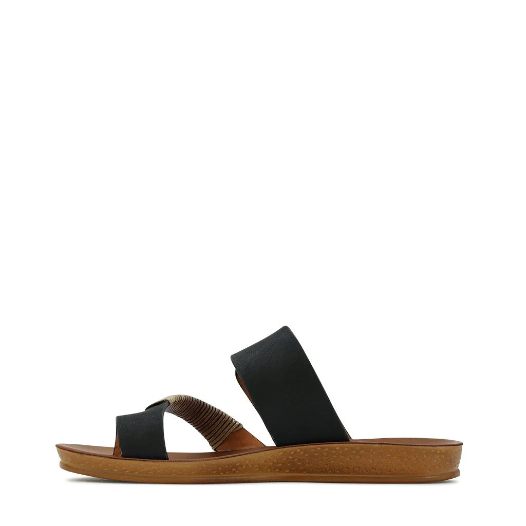 Bria Sandals - Black