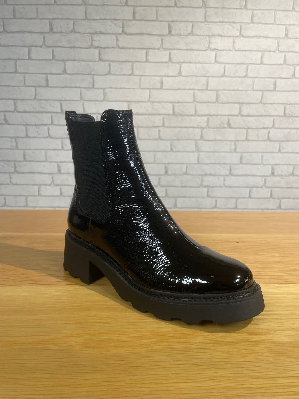 Carrano Verniz Boots - Show Black
