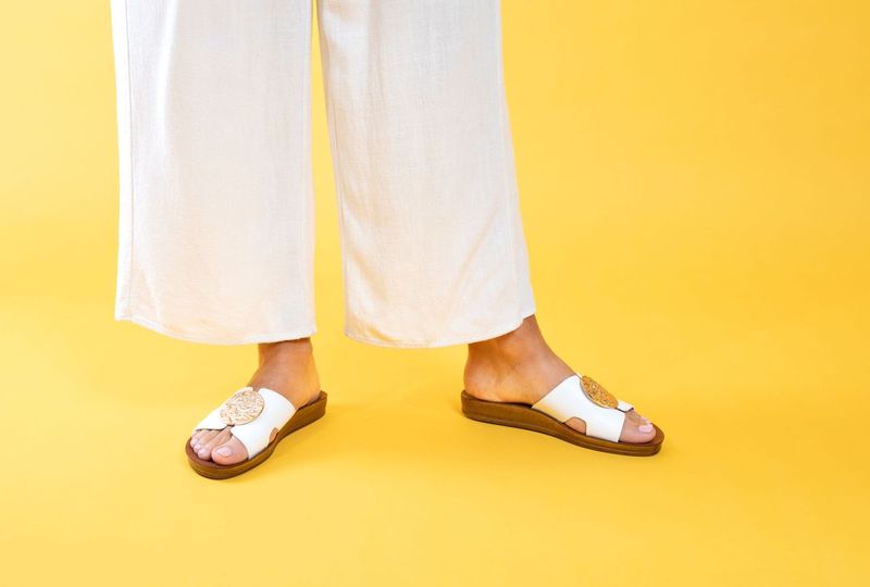 Hero Sandals - White