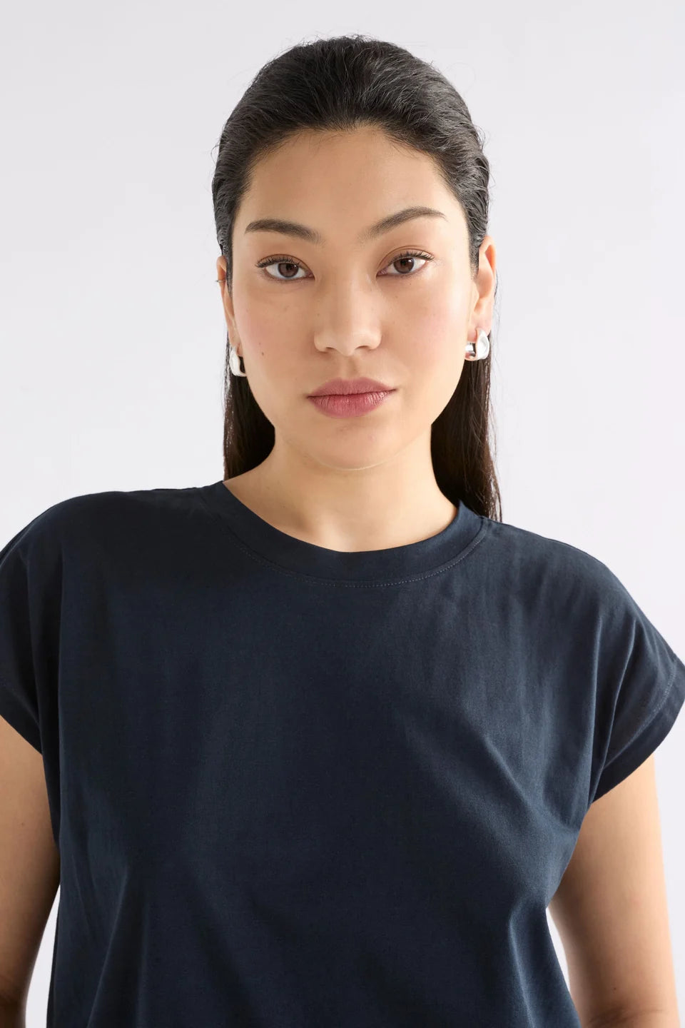 Elk Kruis Tee - Space Blue
