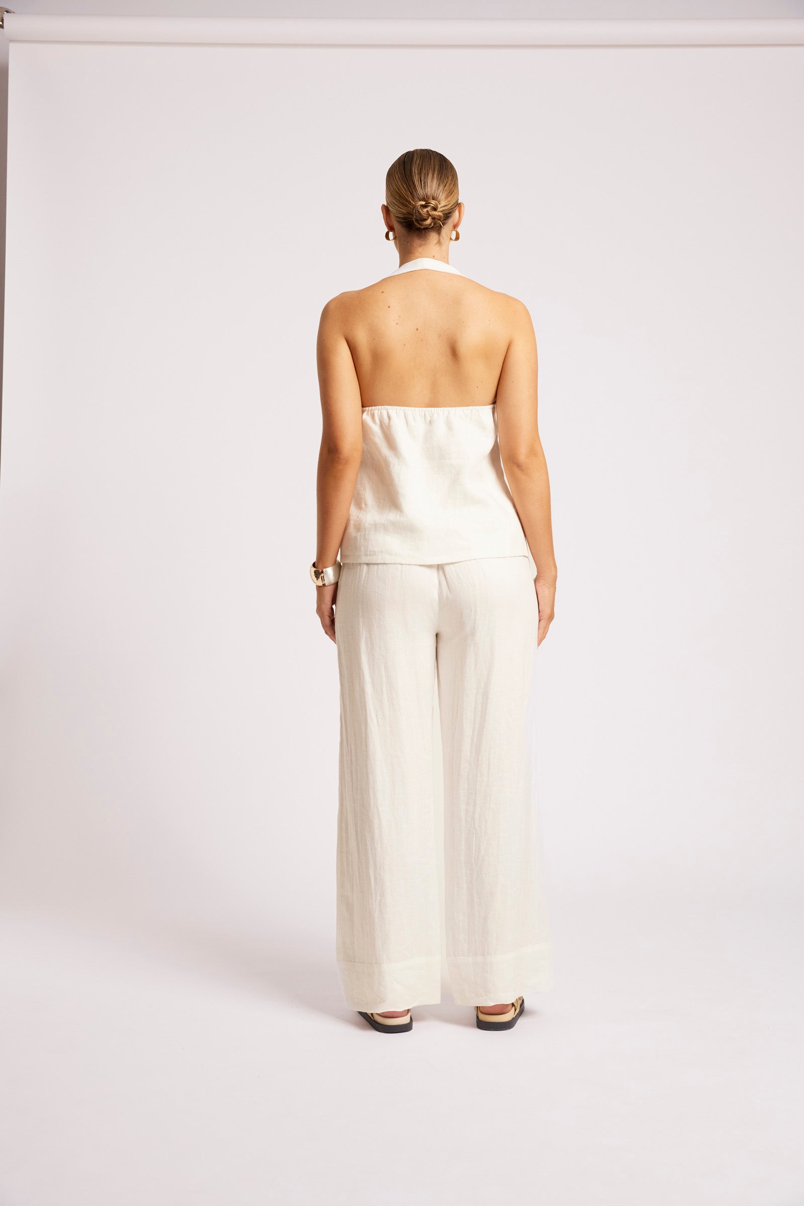 Maris Halter Vest - Tusk COMING SOON