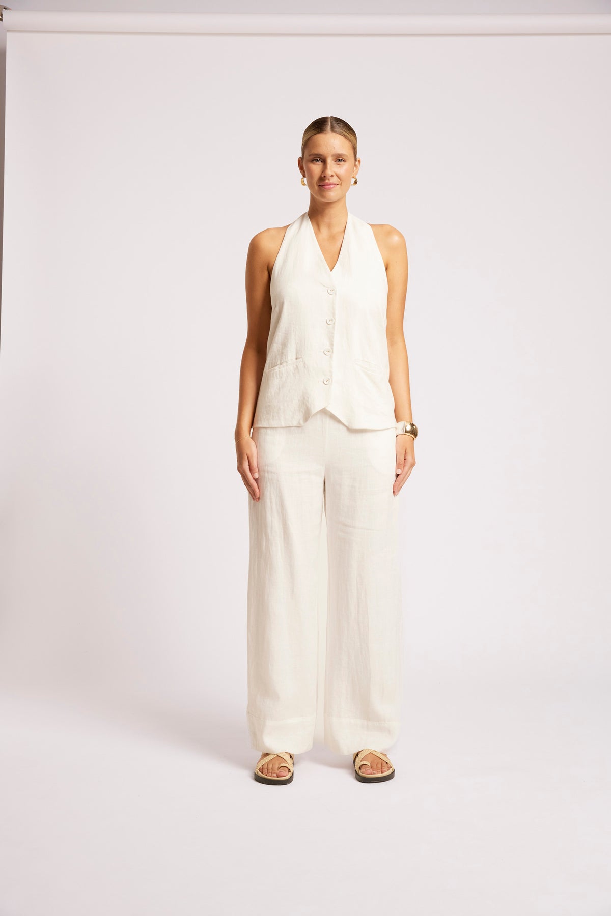 Eb + Ive Maris Halter Vest - Tusk