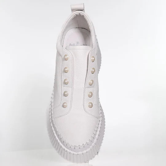 Minx Pearlzie Boost Sneaker - White Milled