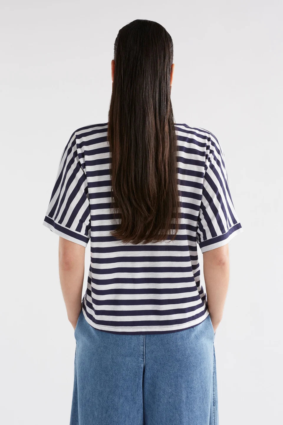 Elk Seter Tee - White / Navy