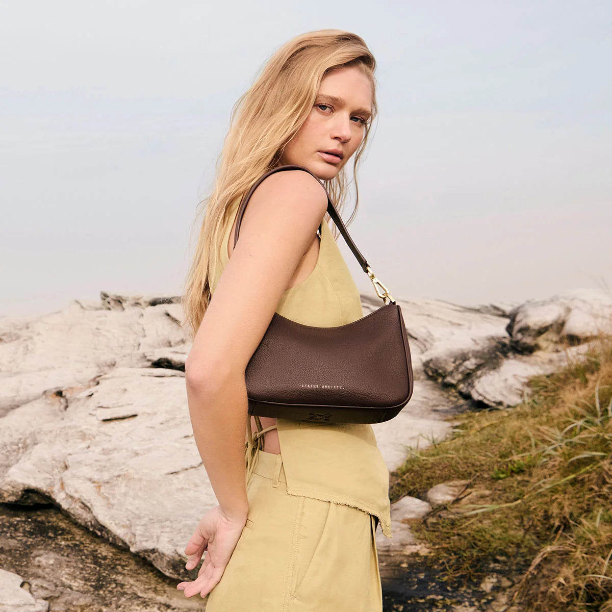 Look Both Ways Bag - Cocoa / Brushed Gold