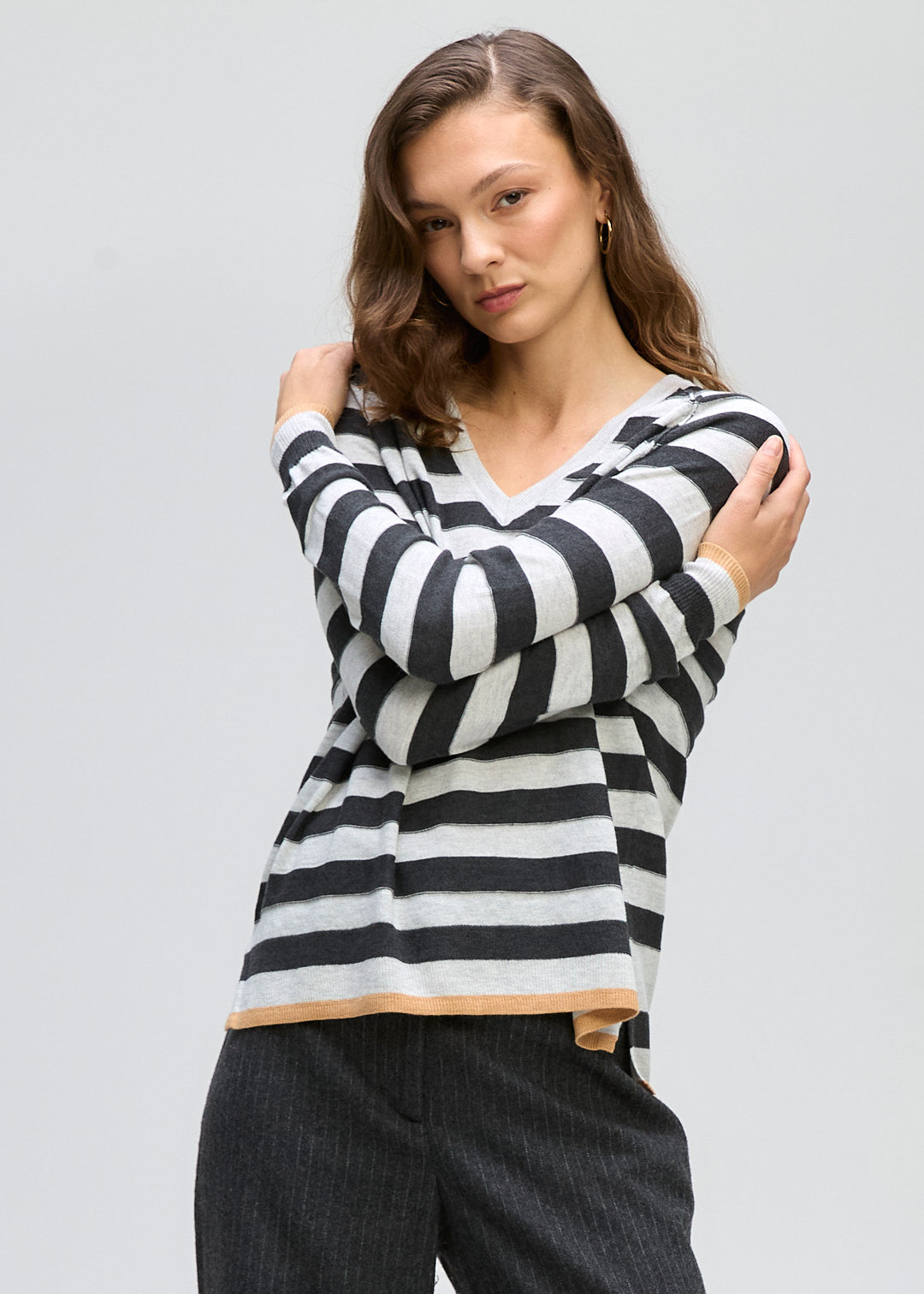 Stripe V Jumper - Light Marle