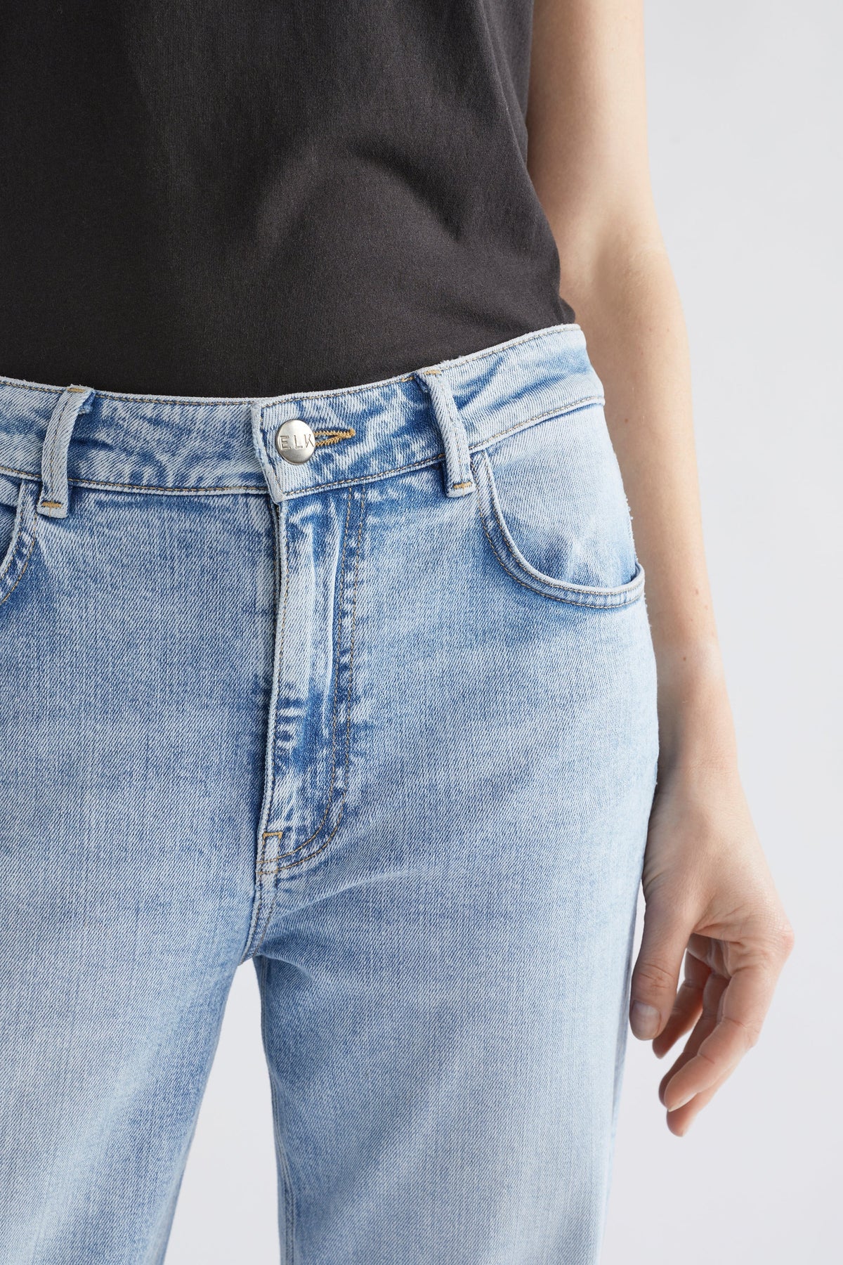 Elk CLEARANCE Ven Jean - Light Wash