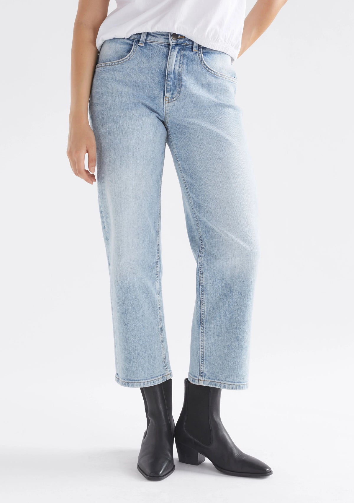 Elk CLEARANCE Ven Jean - Light Wash