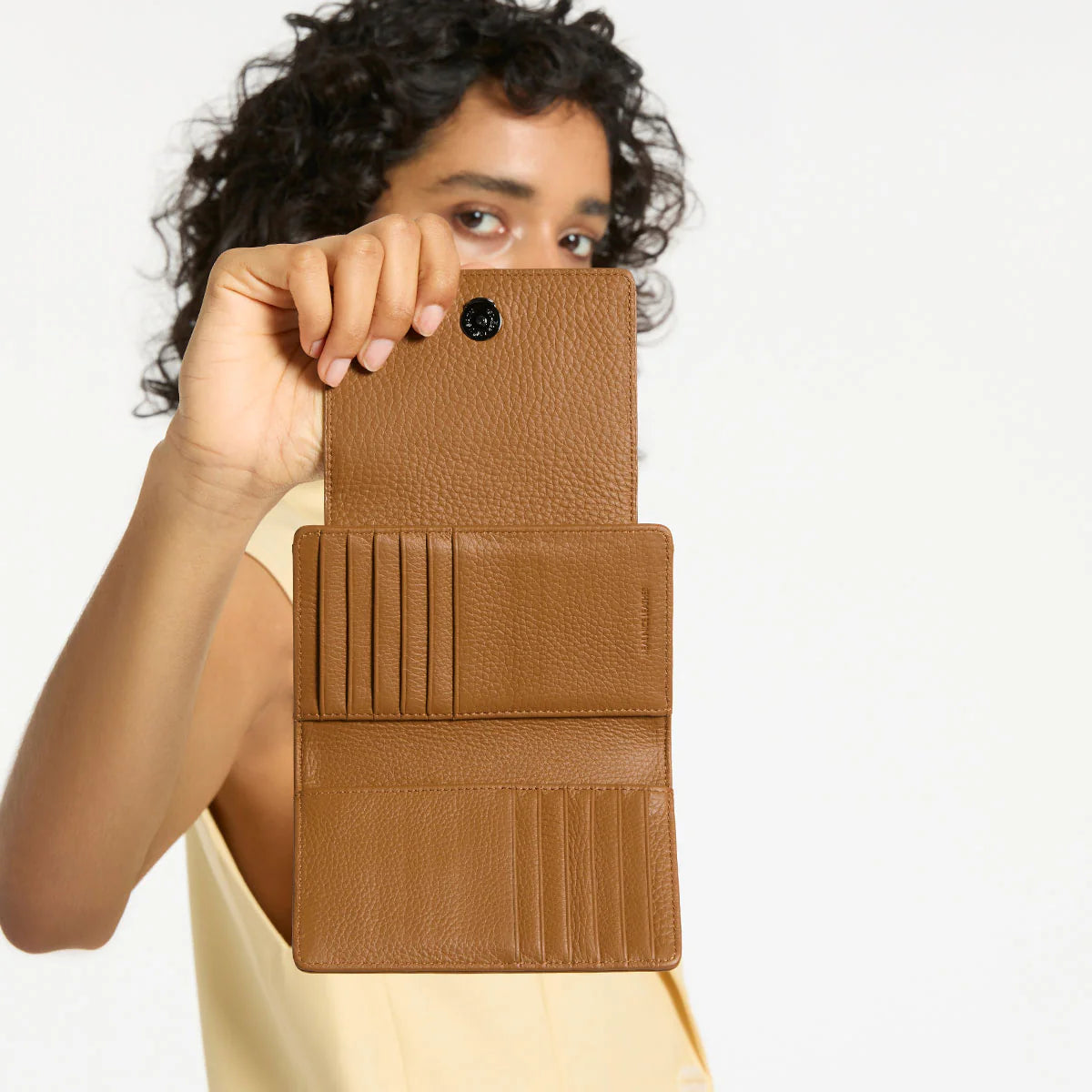 Status Anxiety Visions Wallet - Camel