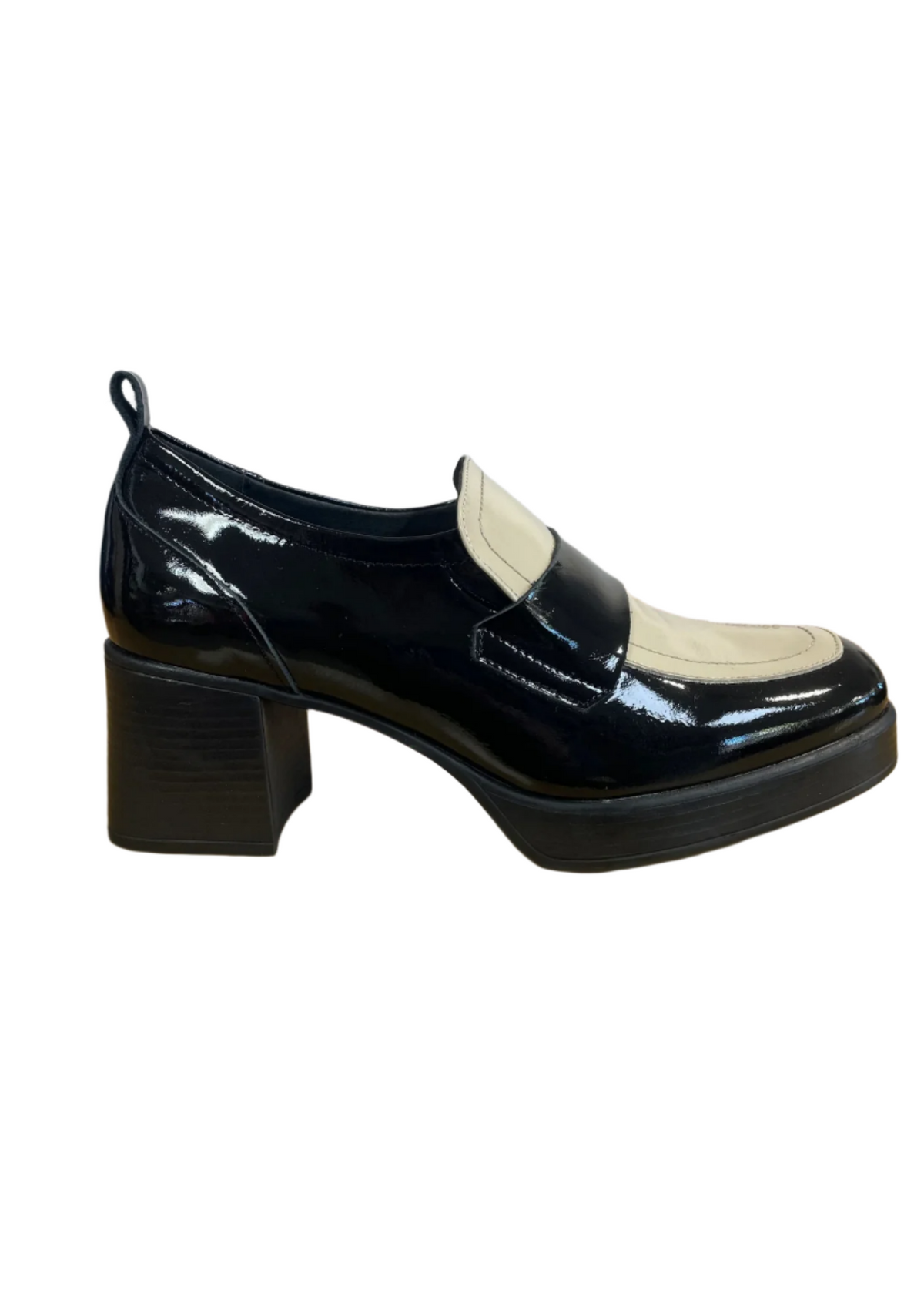 Wikers Willow Loafers - Black Charol