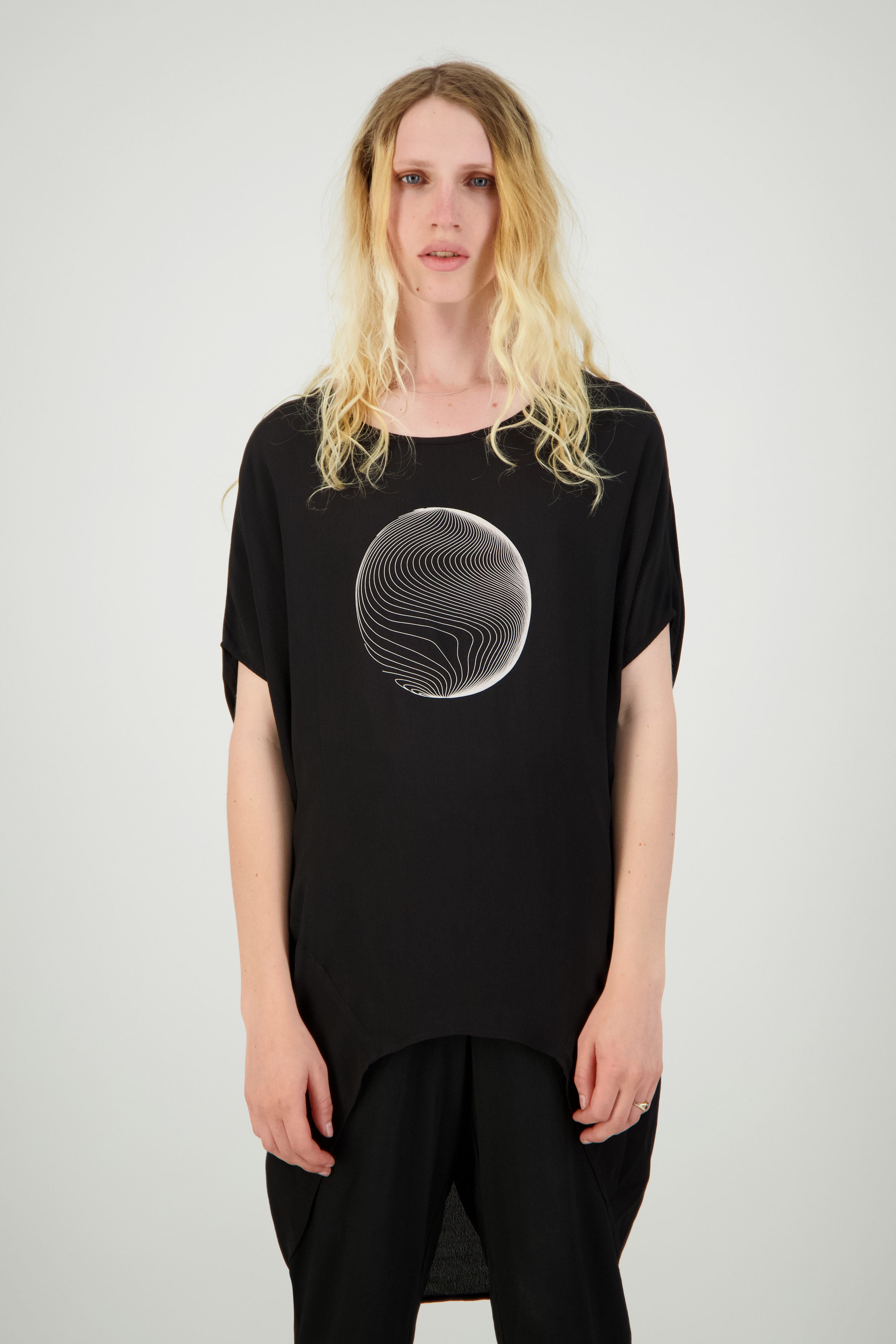 CLEARANCE Ascend Top - Orb on Black