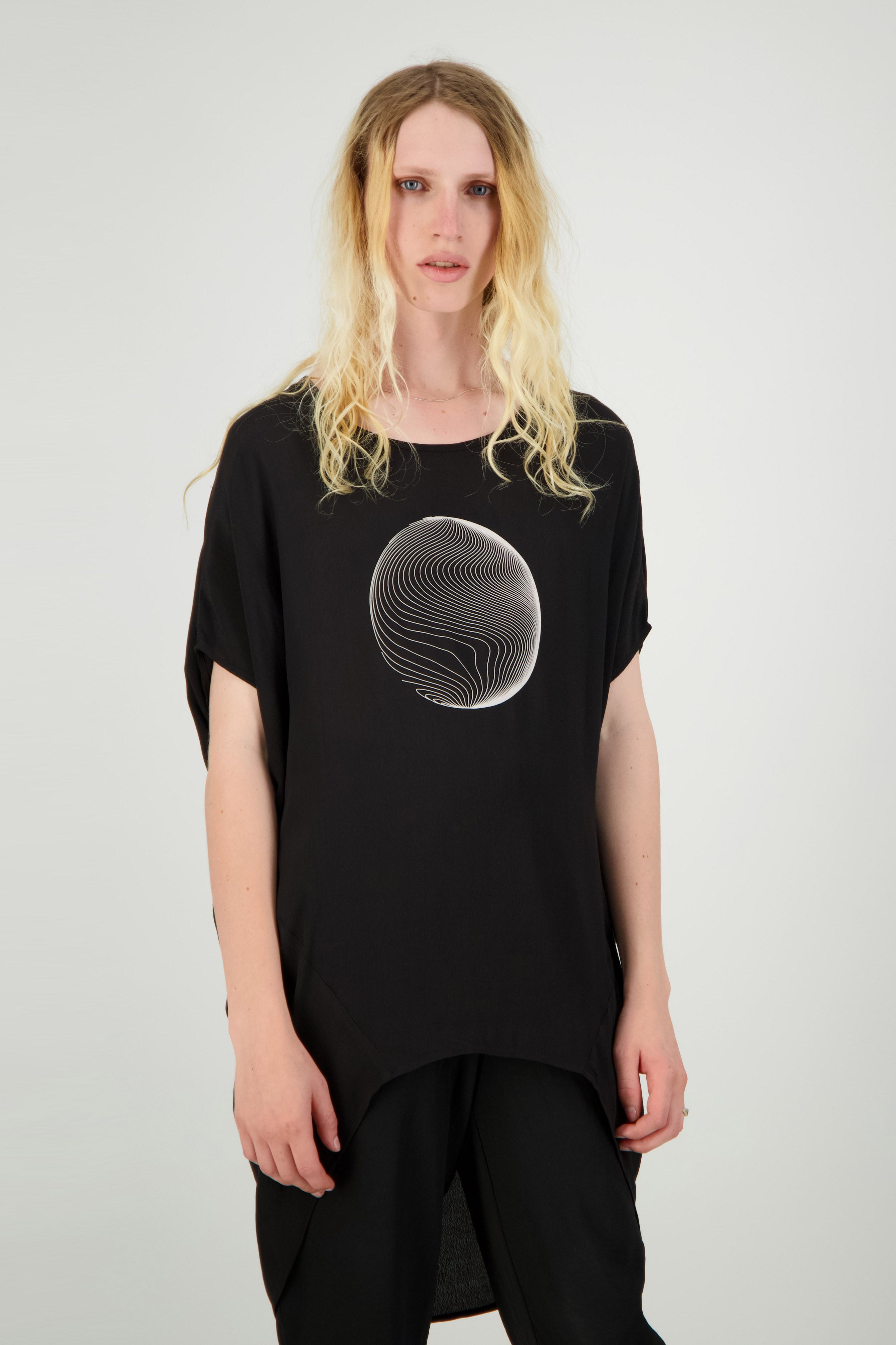 CLEARANCE Ascend Top - Orb on Black