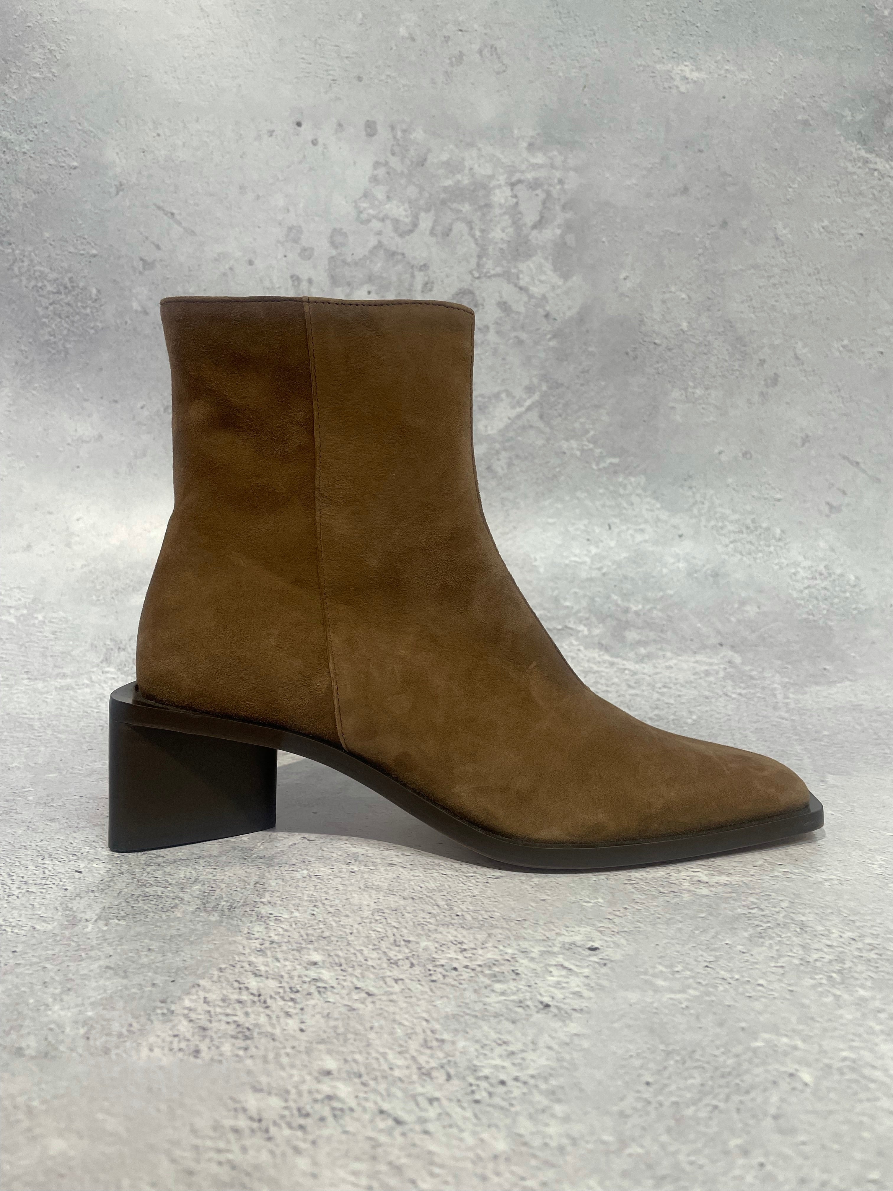 CLEARANCE Bolivar Ankle Boots - Brown Suede // LAST PAIR SIZE 37