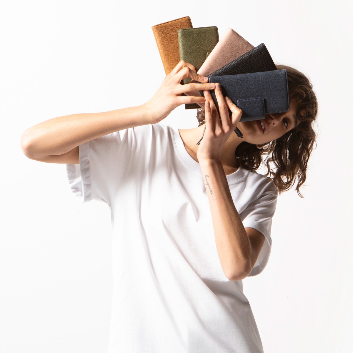 Ruins Wallet - Khaki