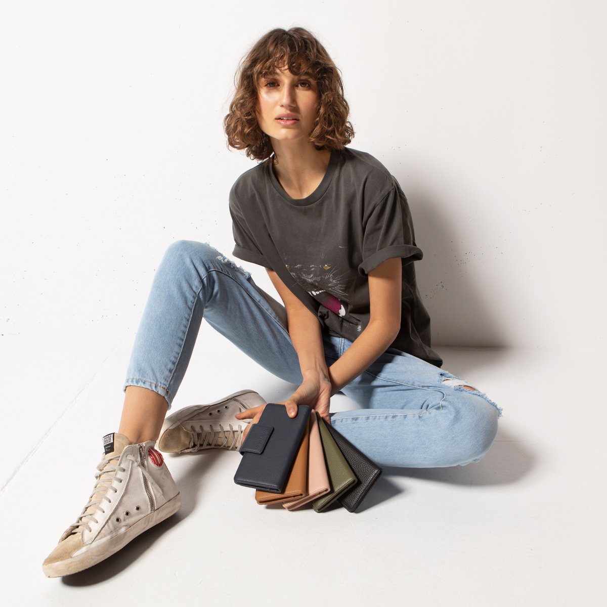 Ruins Wallet - Khaki